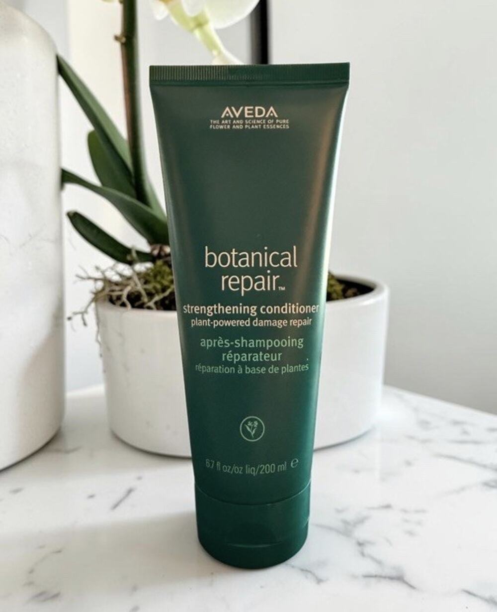 AVEDA Botanical Repair Strengthening Conditioner 6.7 fl oz / 200 ml NEW/SEALED